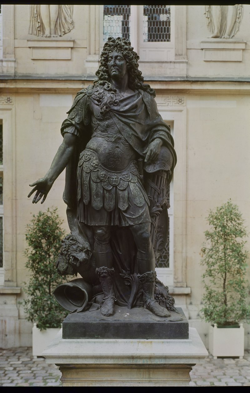 Estátua de Luís XIV (1638-1715) (bronze) de Antoine Coysevox
