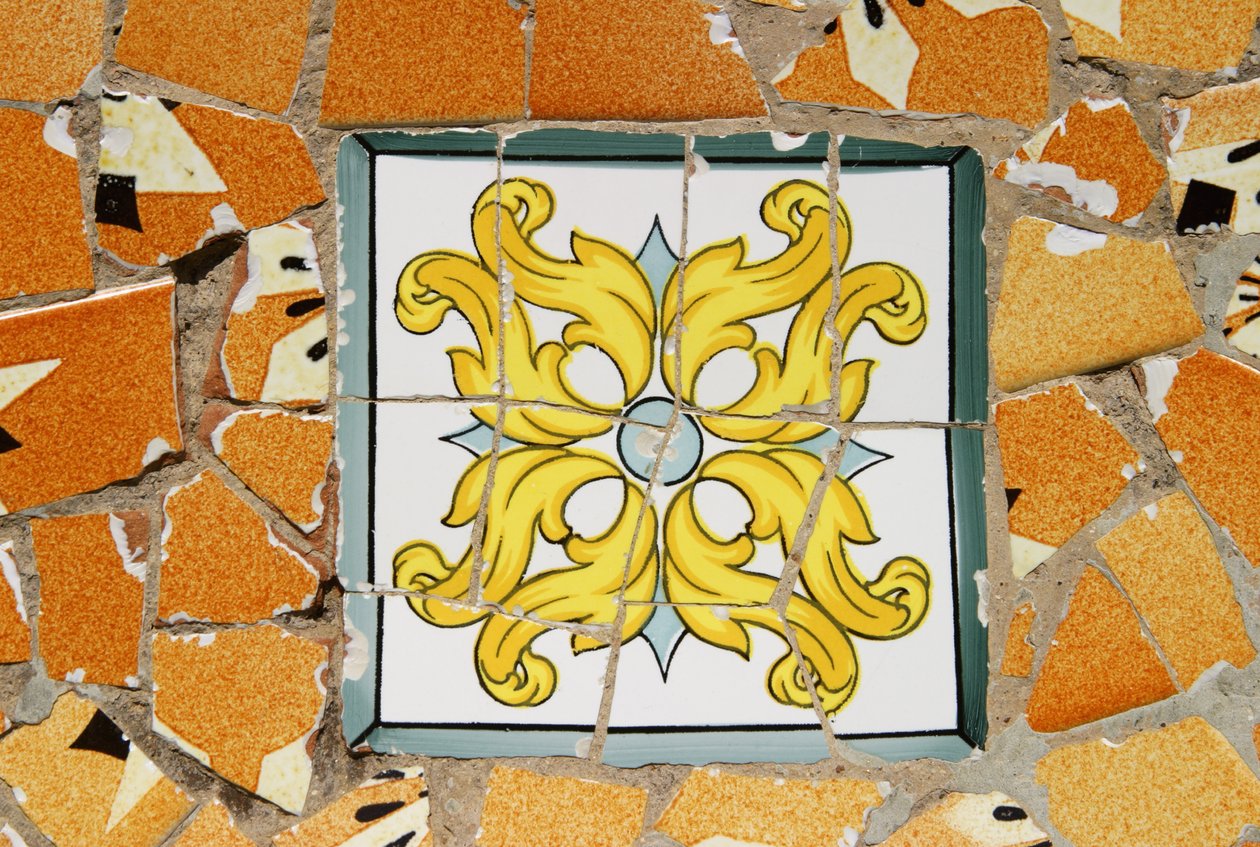 Telha cerâmica, 1900-14 (cerâmica) de Antonio Gaudi