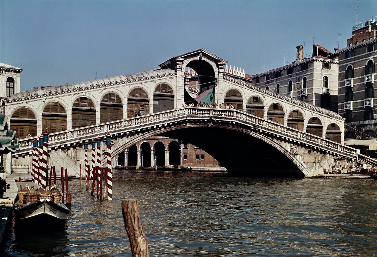 Ponte de Rialto, iniciada em 1588 de Antonio da Ponte