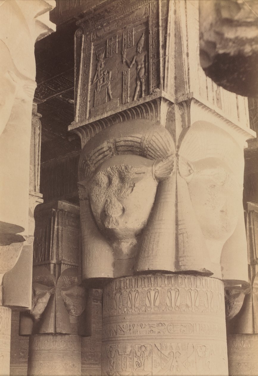 Dendera, Interior do Templo, Hathor Capitals de Antonio Beato