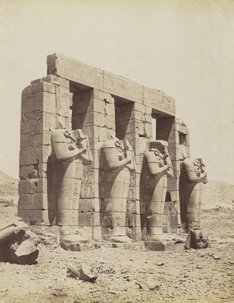 Ramesseum, Tebas, vista do sudeste da Segunda Corte de Antonio Beato