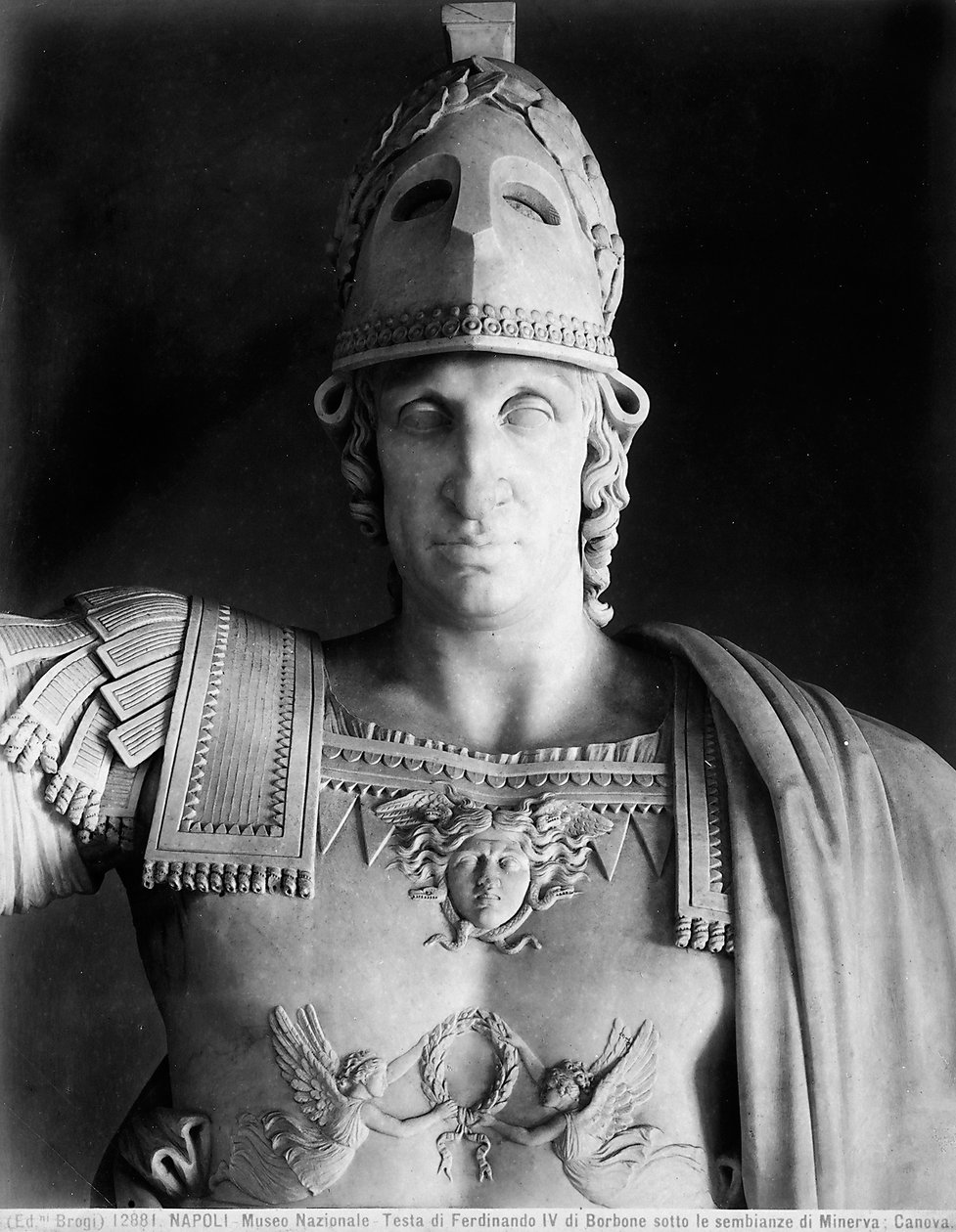 Detalhe da estátua de Ferdinand IV de Bourbon nas vestes de Minerva de Antonio Canova