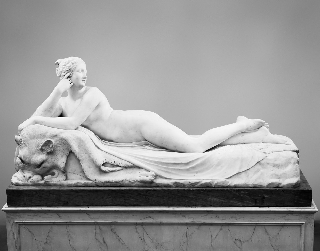 Reclinando Naiad de Antonio Canova