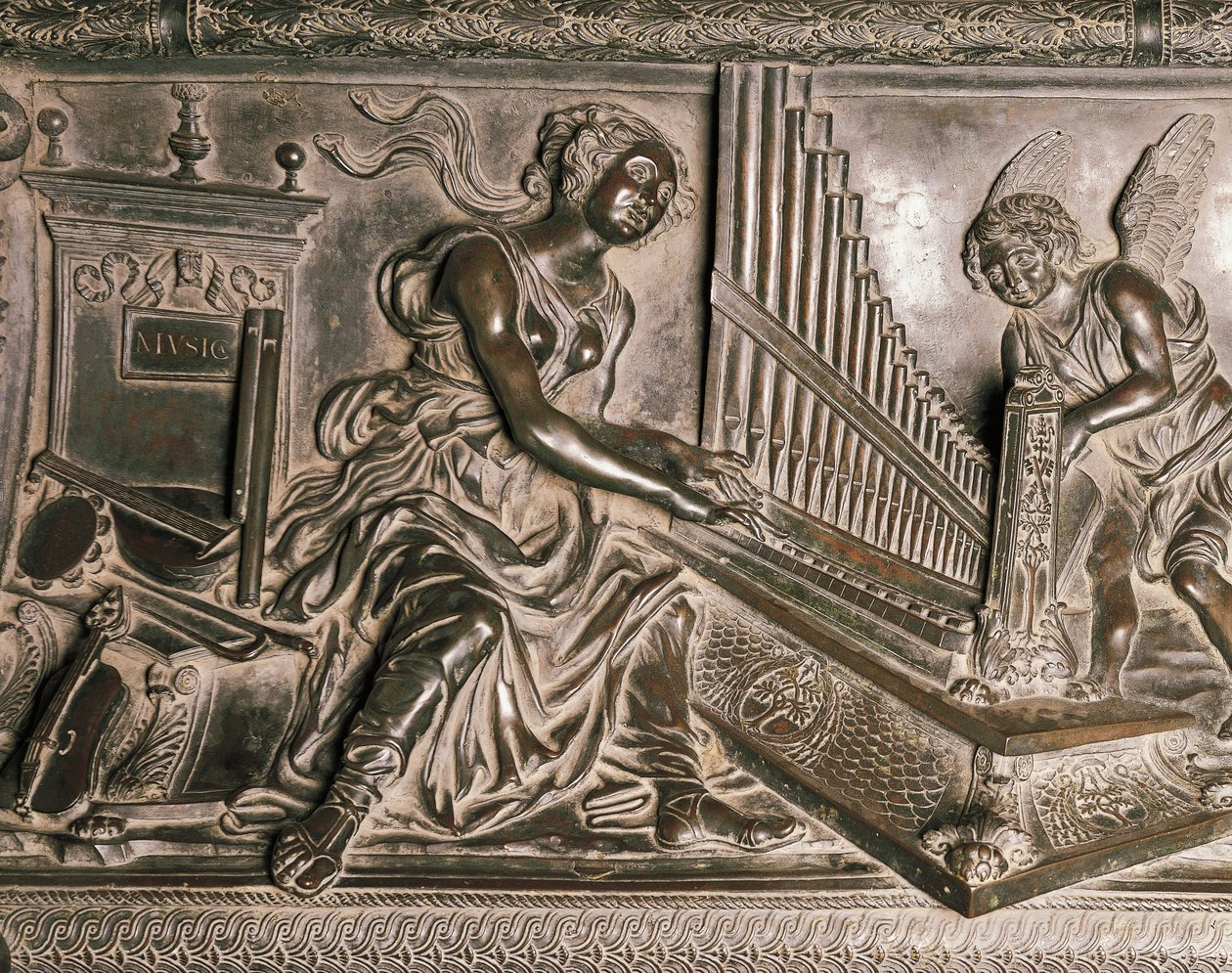 Música, detalhe da tumba de Sixtus IV de Antonio Pollaiuolo