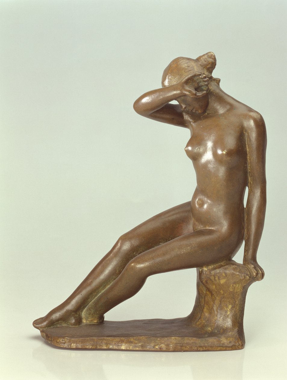 Mulher cobrindo o rosto com a mão, 1900 (bronze) de Aristide Maillol