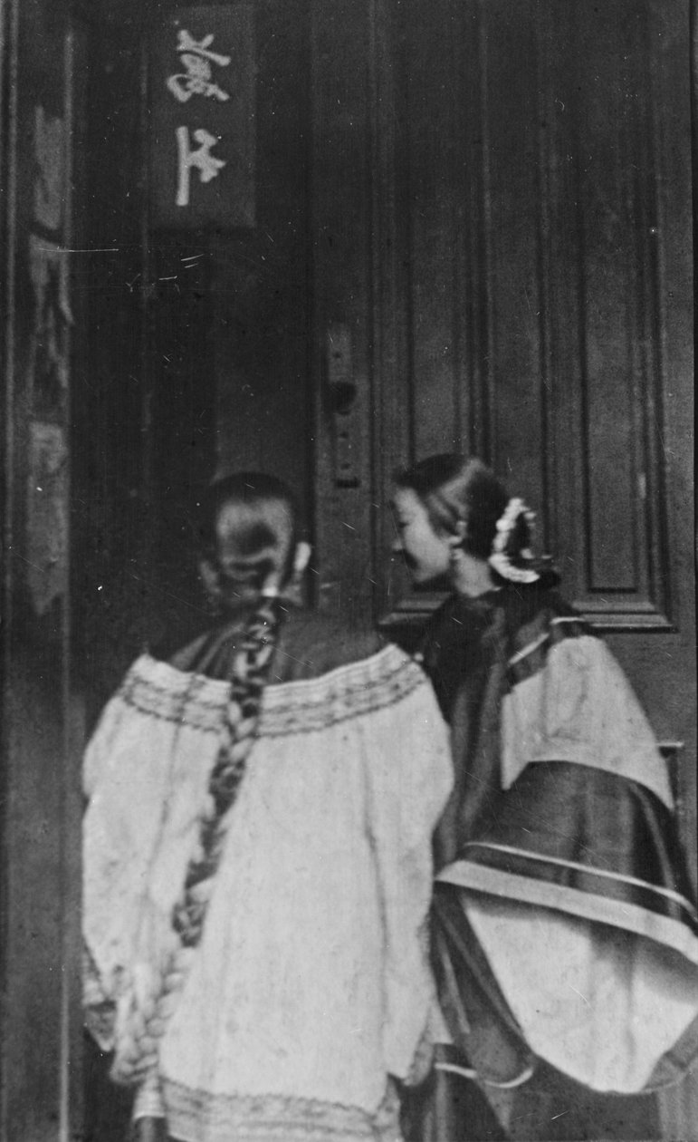 Vestido para a festa, Chinatown, San Francisco de Arnold Genthe