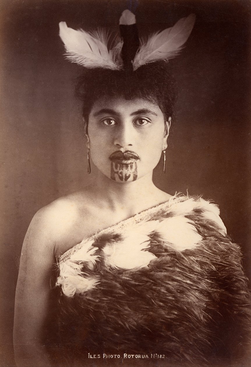 Mulher maori, rotorua, nova zelândia de Arthur James Iles