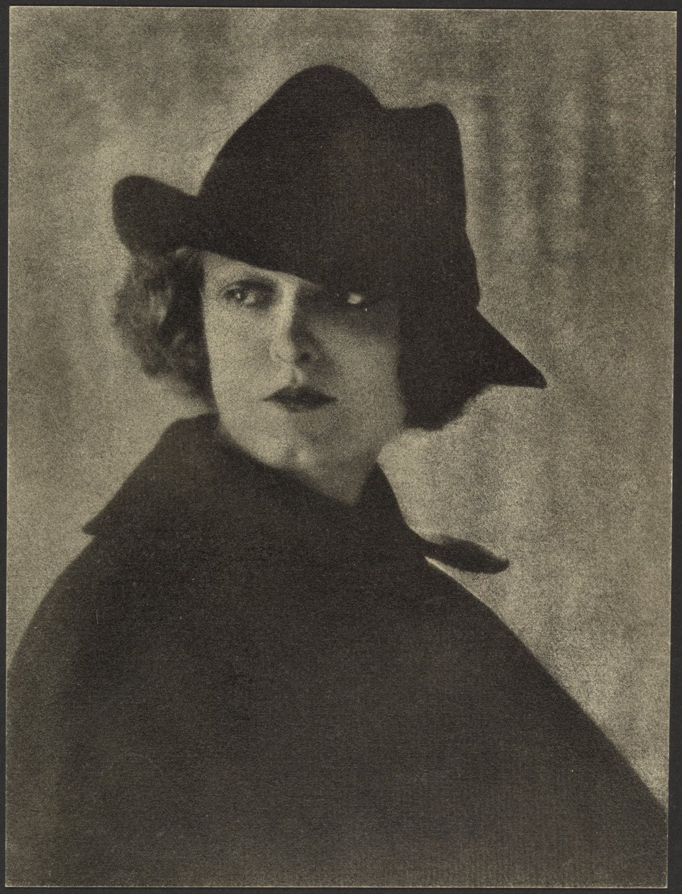 [Retrato de uma atriz de Hollywood não identificada] de Arthur F. Kales