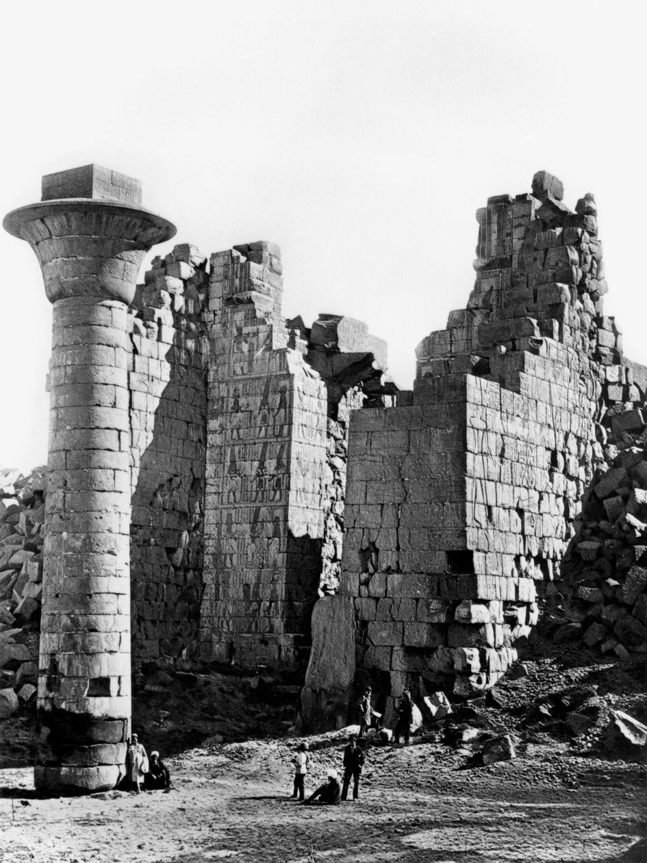 Coluna em Karnak, Egpyt, 1893 de Auguste Edouard Mariette