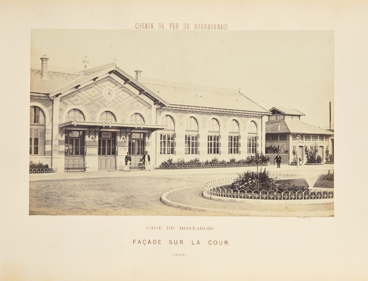 Estação de Montargis, fachada com vista para o pátio de Auguste Hippolyte Collard