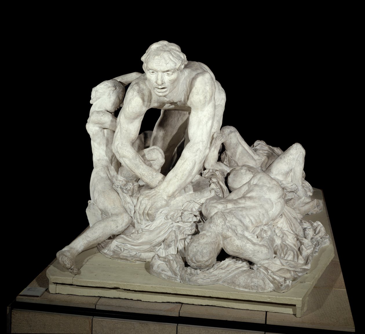Ugolin Ugolin (Conde Ugolino della Gherardesca), tirano de Pisa, e traidor da pátria, rodeado pelos seus quatro filhos. Personagem evocado no Inferno em "A Divina Comédia" (La Divina Commedia) por Dante Alighieri (1265-1321). Escultura de Auguste Rod de Auguste Rodin