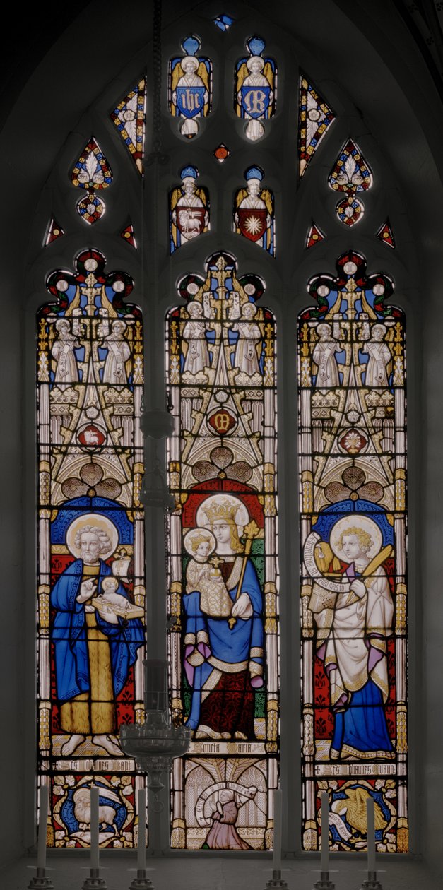Abside janela com São João Batista, Virgem e Criança e São João Evangelista, 1841-42 de Augustus Welby Northmore Pugin