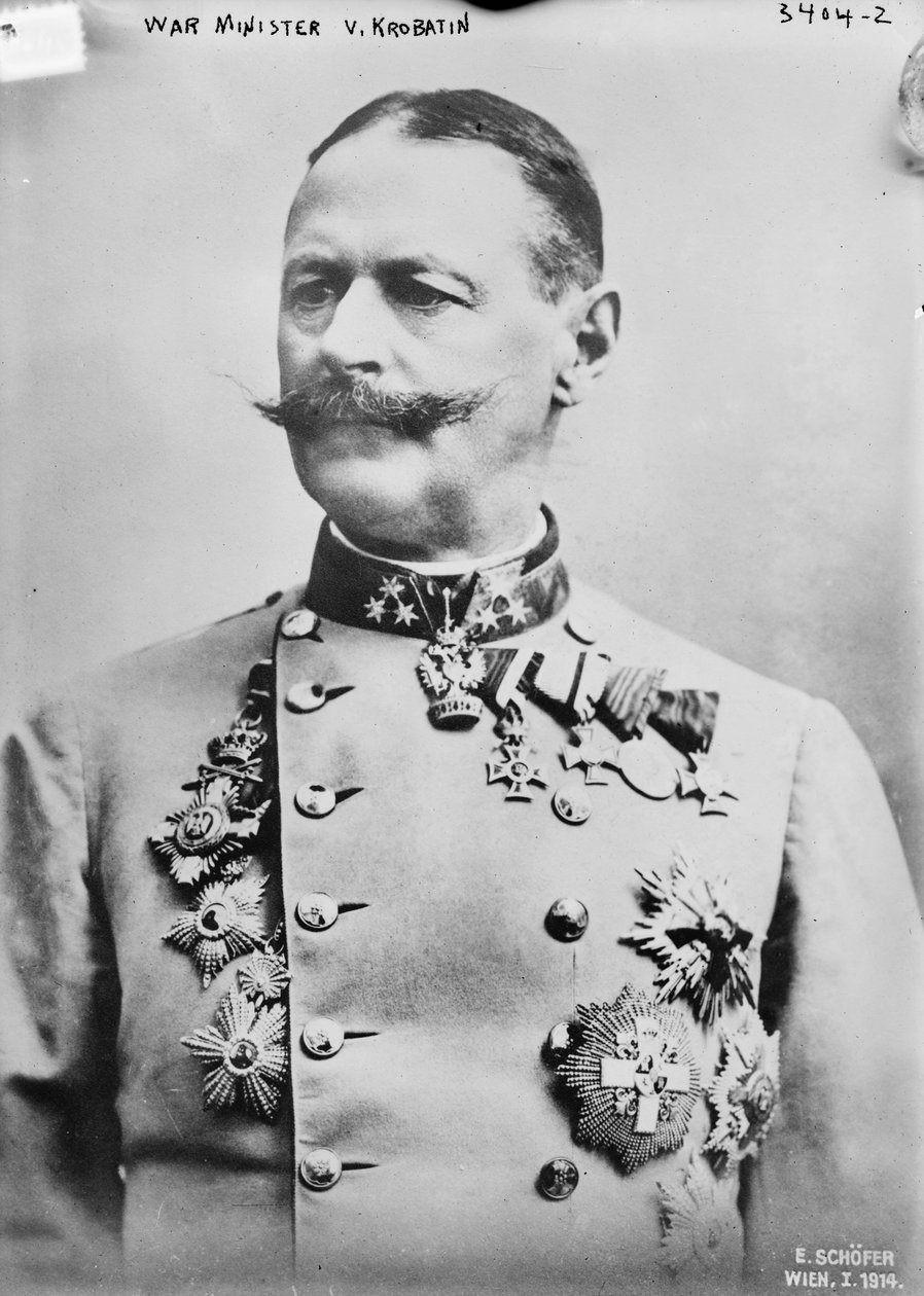 Ministro da Guerra V. Krobatin, 1914 de Austrian Photographer
