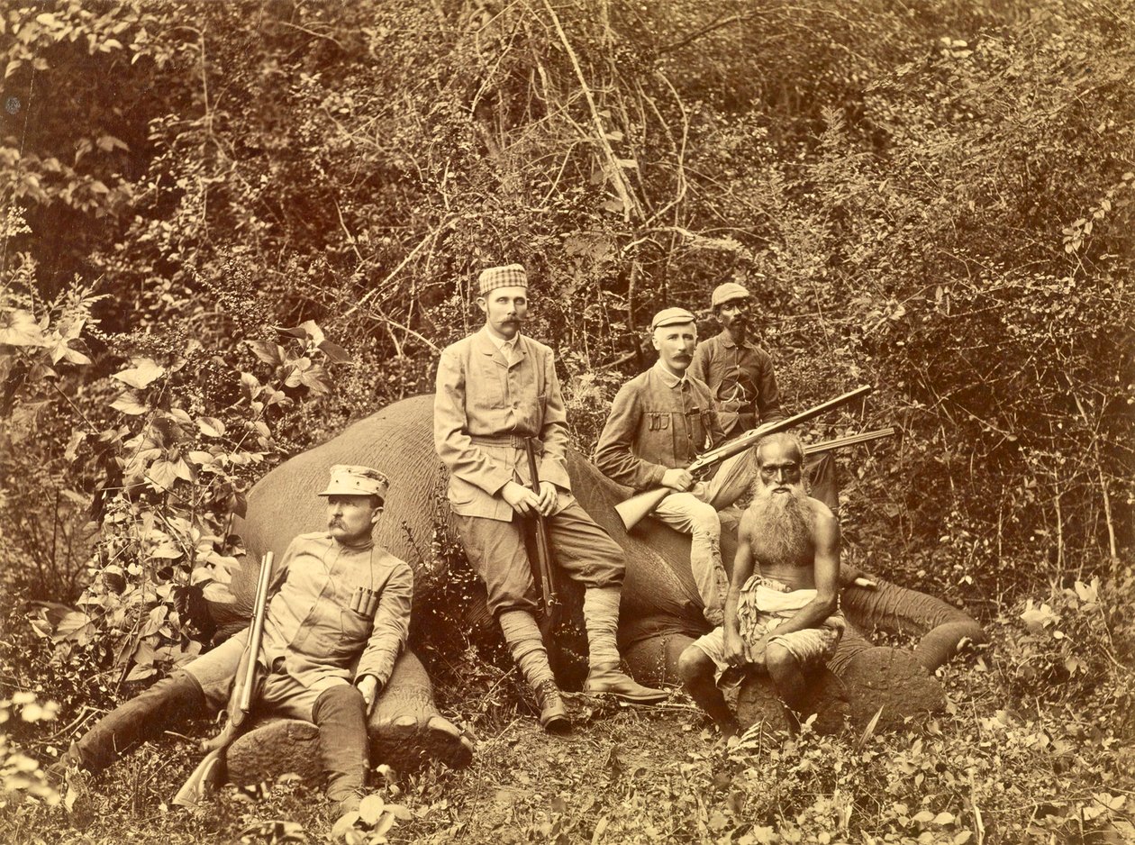 Arquiduque Franz Ferdinand após a caça, Sri Lanka c.1892 de Austrian School