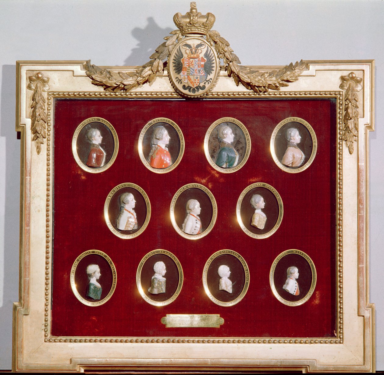 José II (1741-1790) Sacro Imperador Romano e Rei da Boêmia e Hungria e seus irmãos e irmãs, incluindo sua irmã Maria Antonieta (1755-93) (cera) de Austrian School