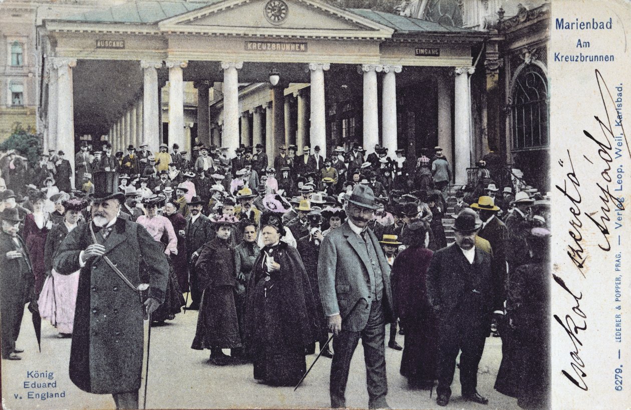 Cartão postal representando o rei Edward VII (1841-1910) visitando o spa de Marienbad, c.1905 de Austrian School