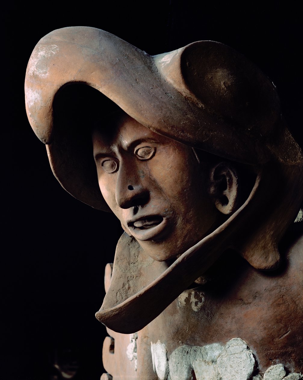 Águia guerreiro da Casa das Águias, datado de c. 1469 (terracota) de Aztec