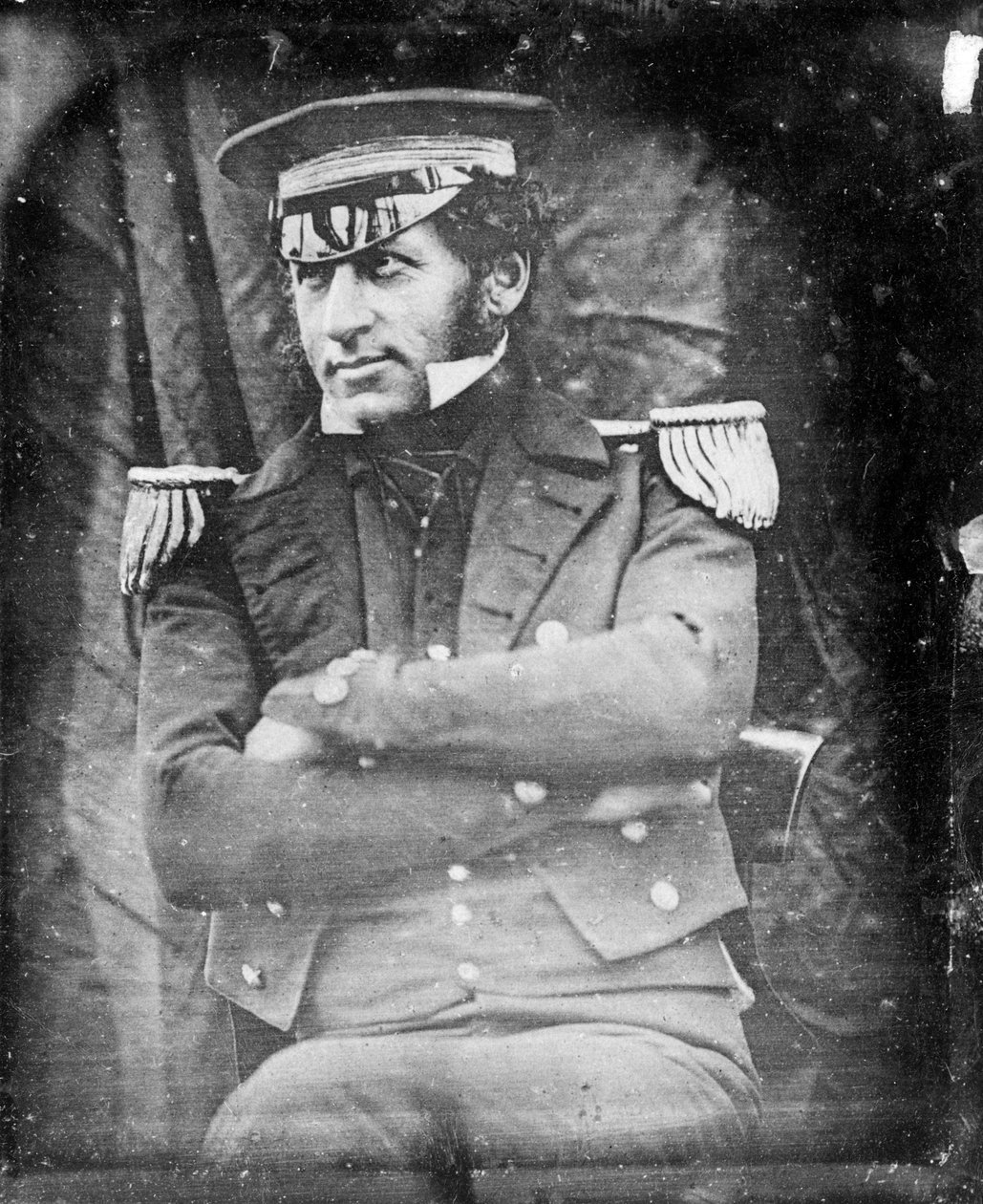 Tenente Graham Gore, Comandante de Baird Baird