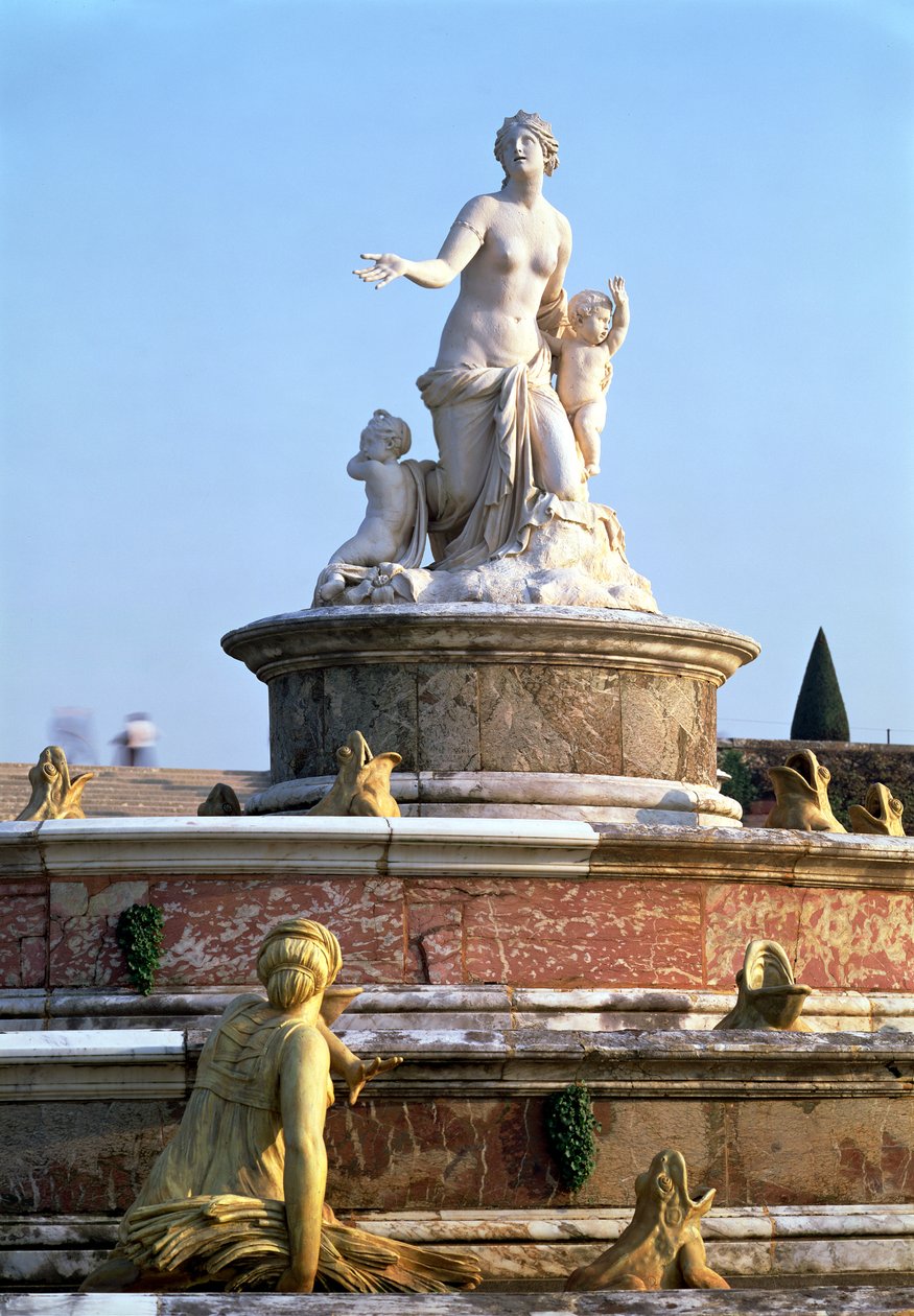 A Fonte de Latona com figura central de Latona, 1667-70 (mármore e chumbo) de Balthazar Marsy