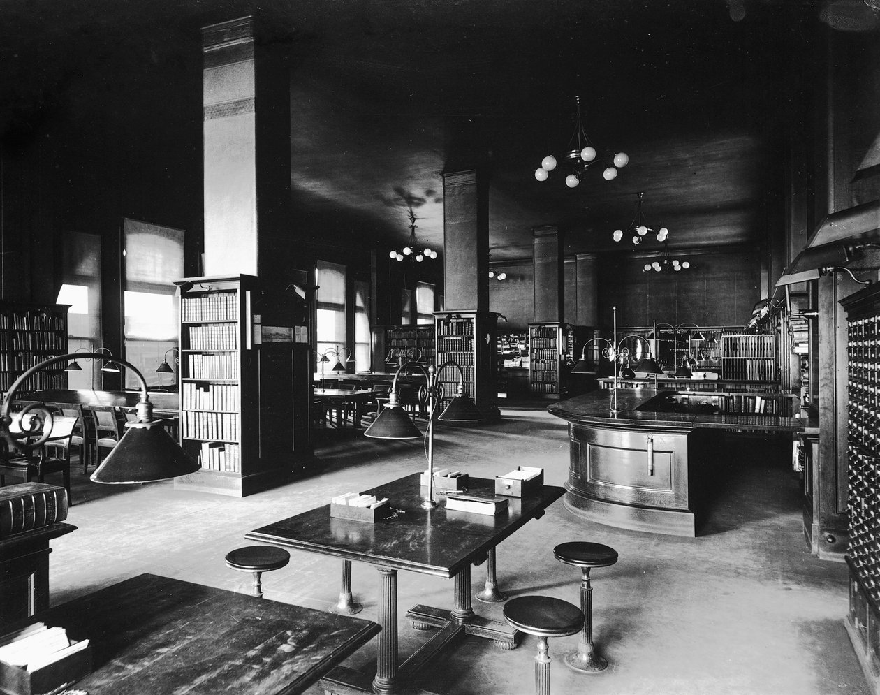 Biblioteca John Crerar, Chicago, Illinois, EUA, c.1900 (foto a p/b) de Barnes and Crosby