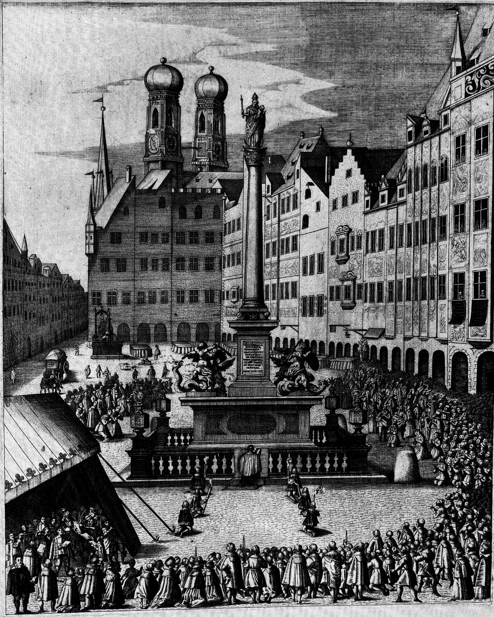 Missa católica na Marienplatz em München, ao redor do Pilar de Maria, símbolo do culto contra-reforma de Maria de Bartholomäus Kilian