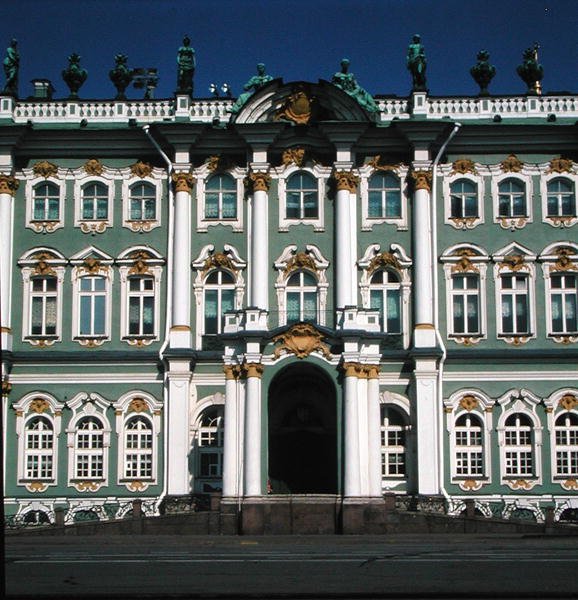 Fachada do Hermitage, 1753-62 (detalhe) de Bartolomeo Franceso Rastrelli
