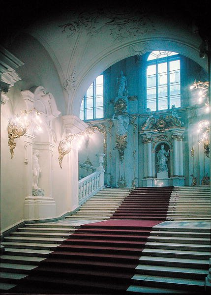 Escadaria Principal da Galeria Jordan (foto) de Bartolomeo Franceso Rastrelli