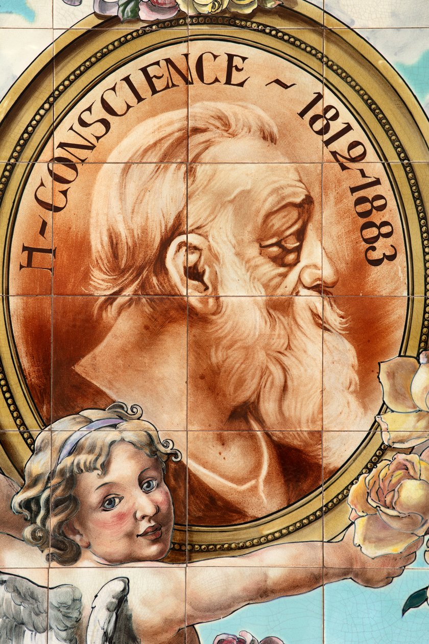 Interior do bar (Café "Local Unique"). Painel cerâmico. Cerâmica Helman Bruxelas. de Belgian School