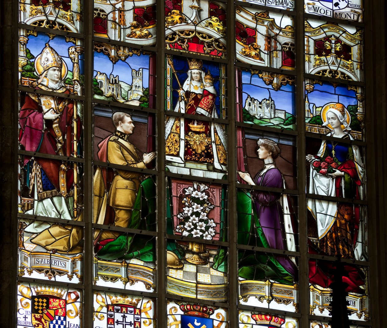 Vitral, Igreja de Nossa Senhora do Sablon de Belgian School