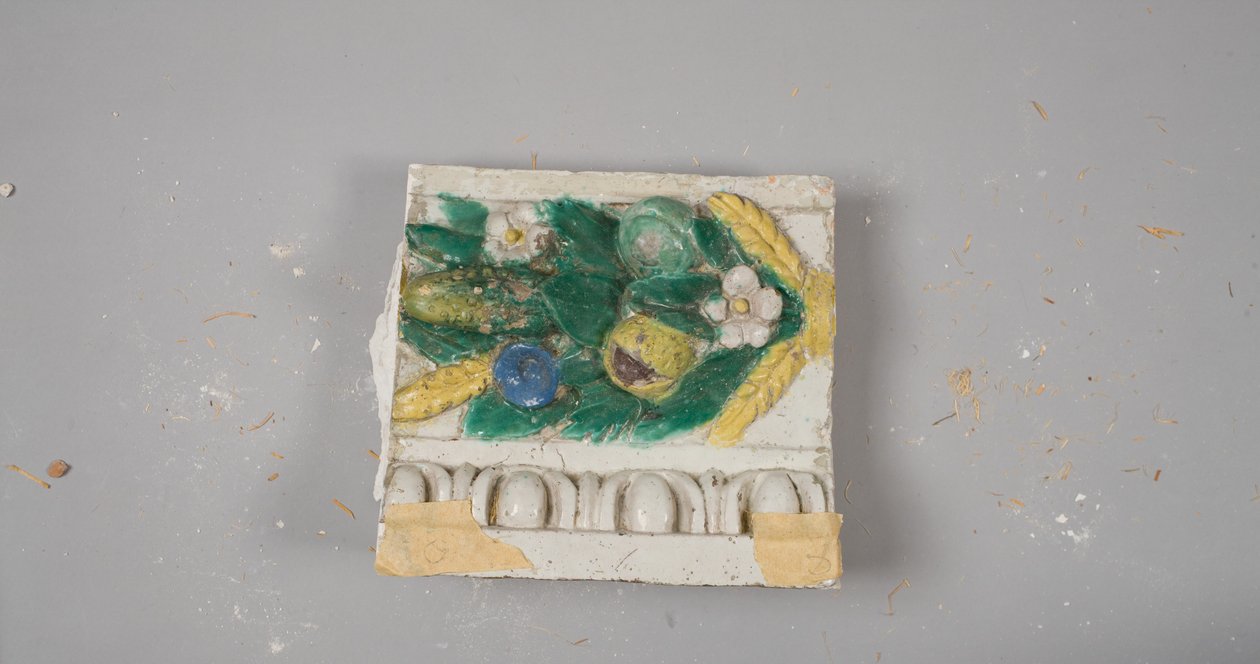 Fragmento, c. 1900-1910. de Benedetto Buglioni