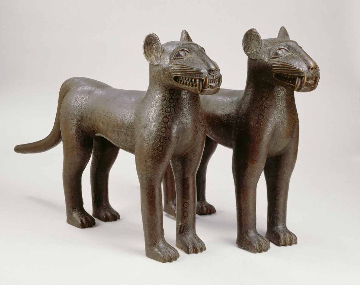 Par de leopardos (bronze) de Benin