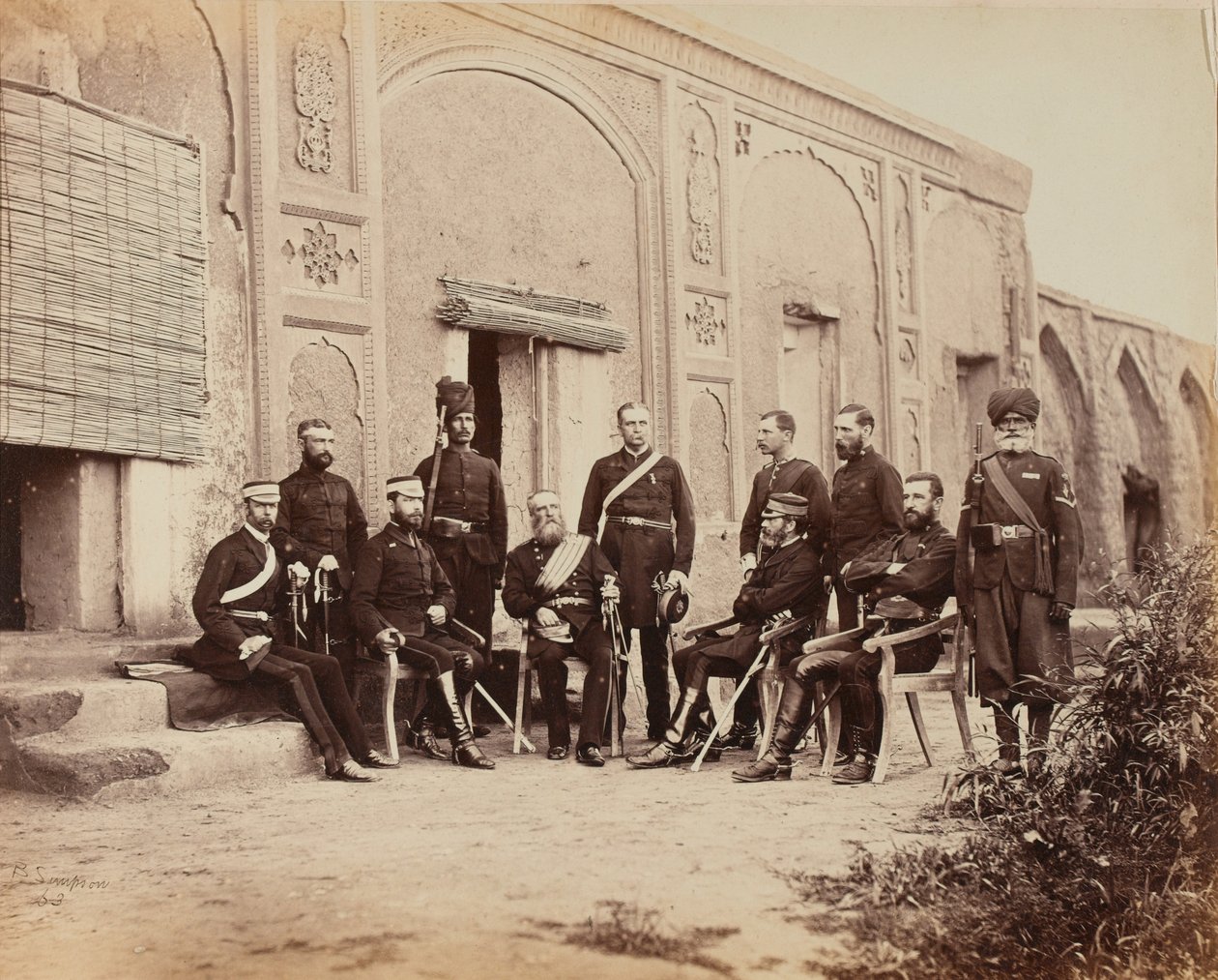 Pessoal da Sede, Kandahar de Benjamin Simpson