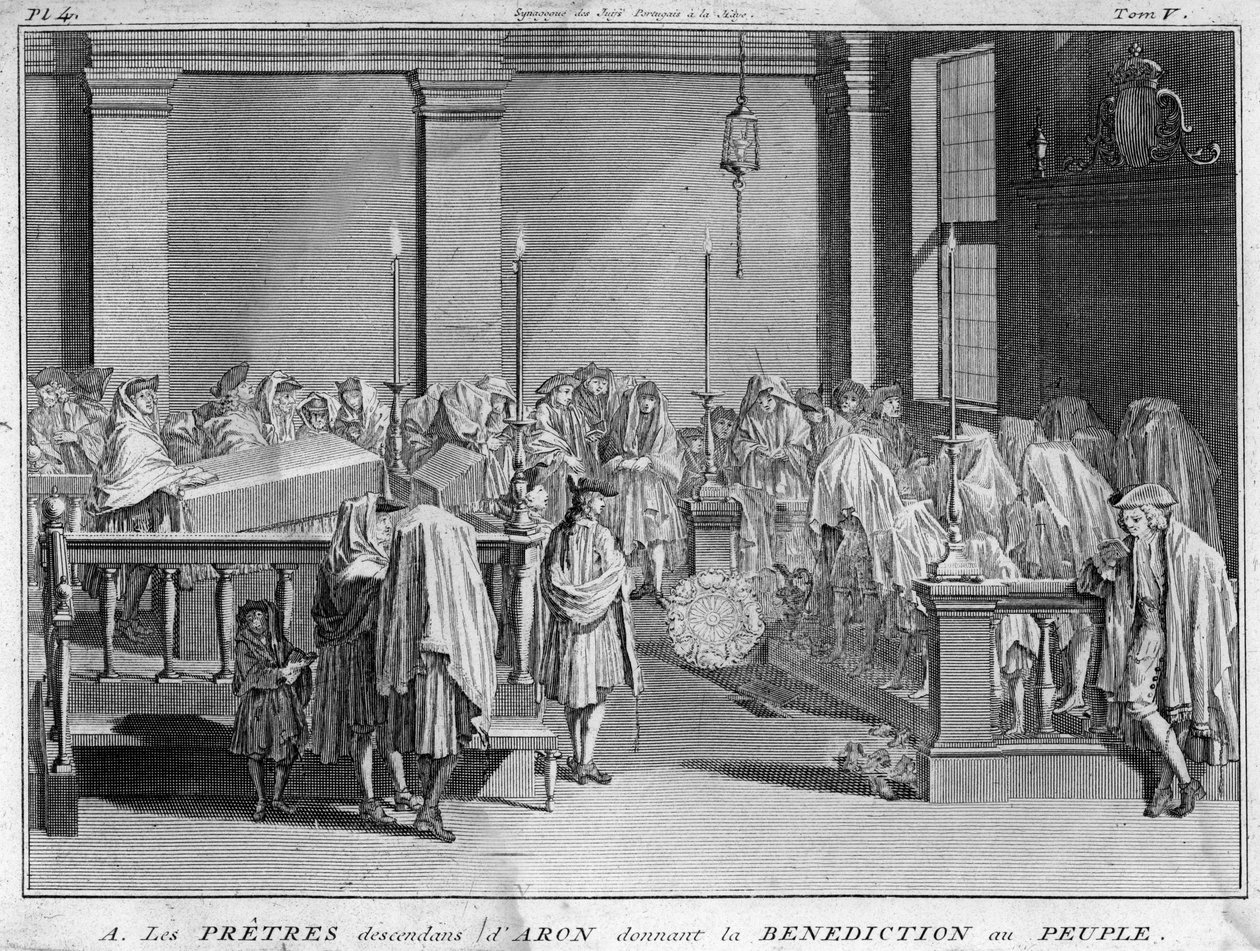 Sumo Sacerdote de Israel pertencente às famílias sacerdotais judaicas que traçam sua linha paterna até Arão dão sua bênção ao povo judeu Gravação de "Illustration de ceremonies et customs religieuses de tous les peuples du monde" por B de Bernard Picart