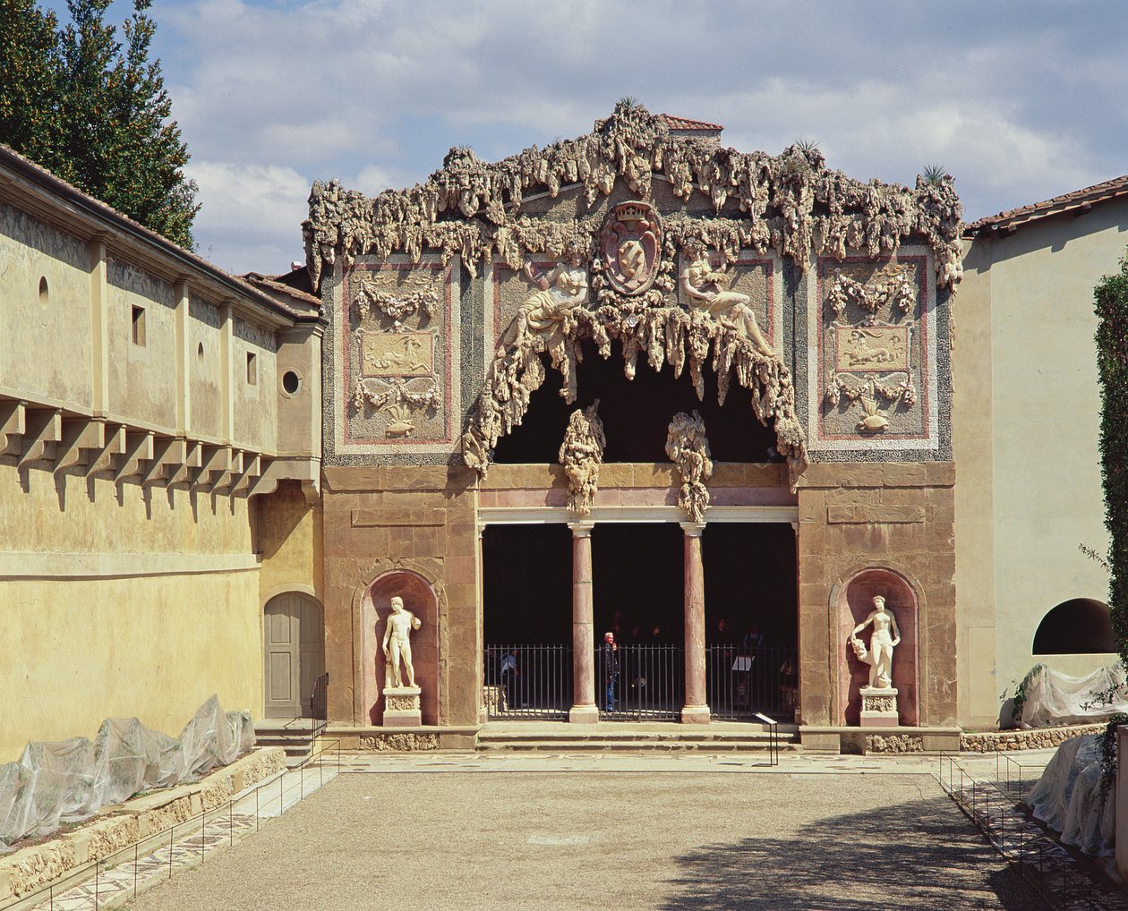 Grotta del Buontalenti, projetado 1583-93 de Bernardo Buontalenti