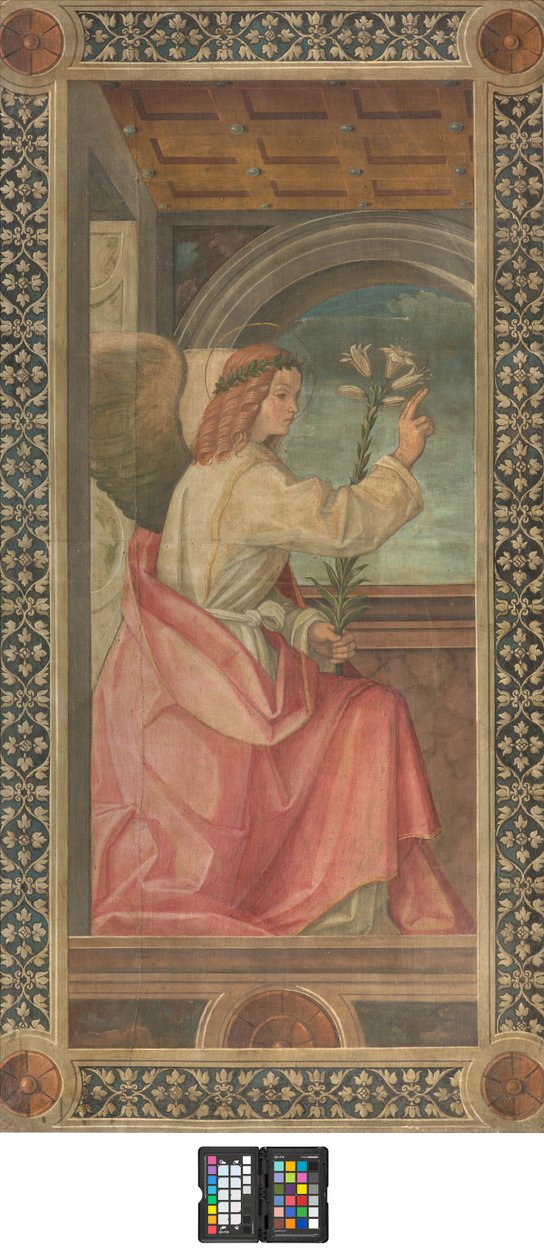 Contofachada transepto sul, Boccaccio Boccaccino, Anunciação detalhe do Anjo, Início do século XVI, Fresco rasgado de Boccaccio Boccaccino