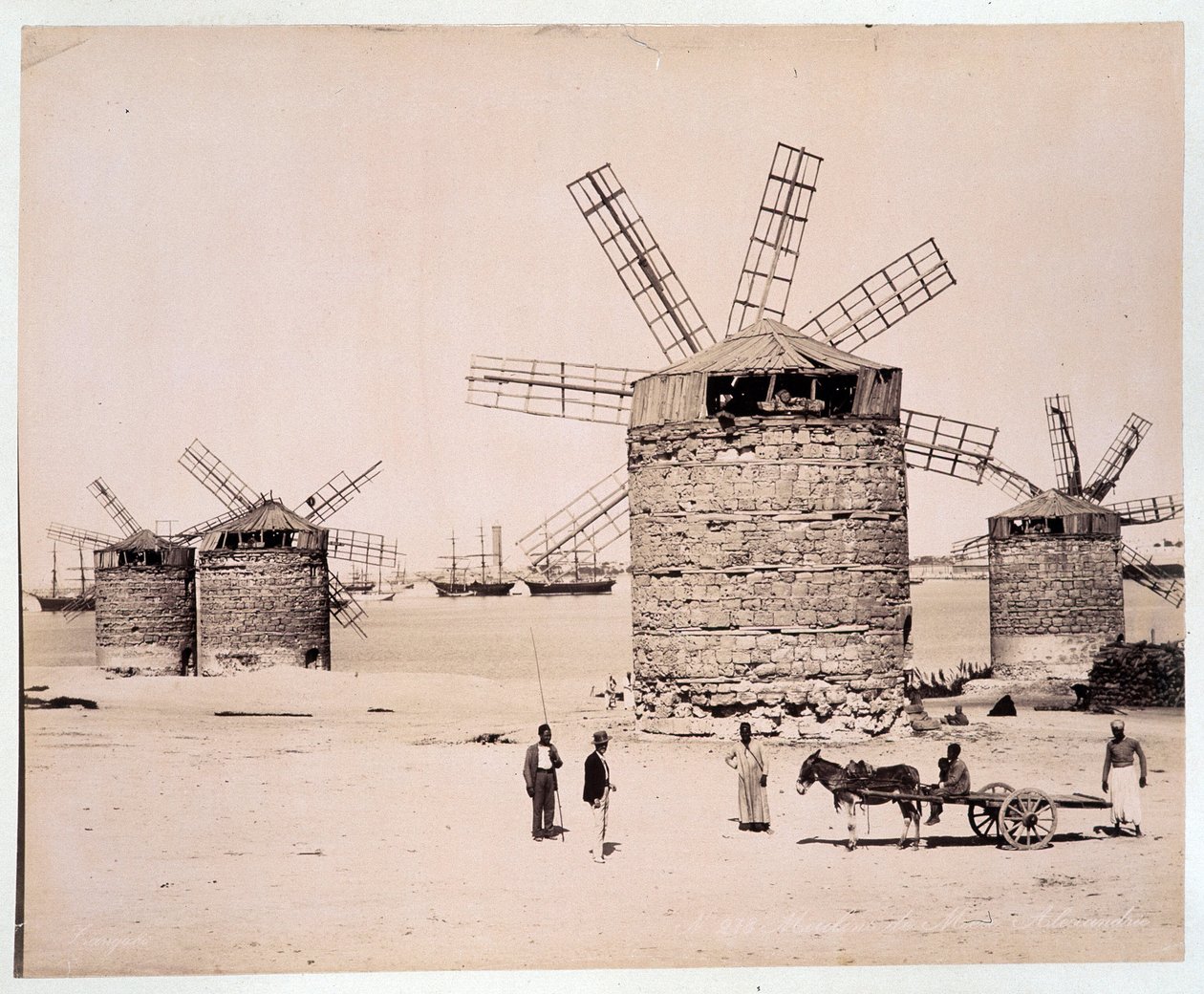 Moulins a Alexandria - fotografia dos irmãos Zangali, final do século XIX de Brothers Zangaki