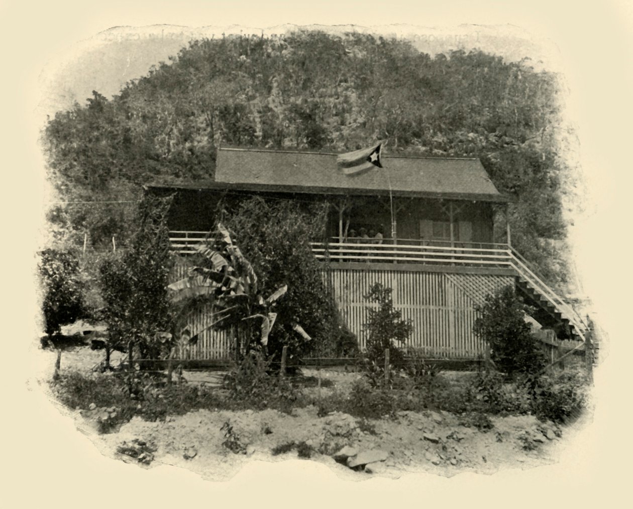 Sede cubana em Daiquiri, guerra hispano-americana, junho de 1898, 1899. de Burr McIntosh