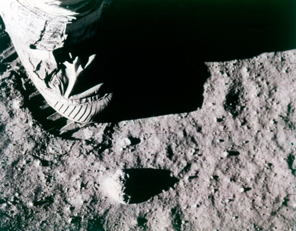 Pegada de Buzz Aldrin na Lua, missão Apollo 11, julho de 1969. de Buzz Aldrin