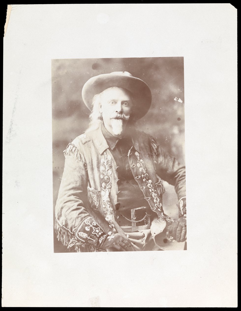 Búfalo Bill, c.1910 (impressão de gelatina de prata) de Byron Company
