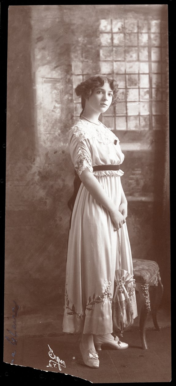 Retrato de Ina Claire (impressão de gelatina de prata) de Byron Company