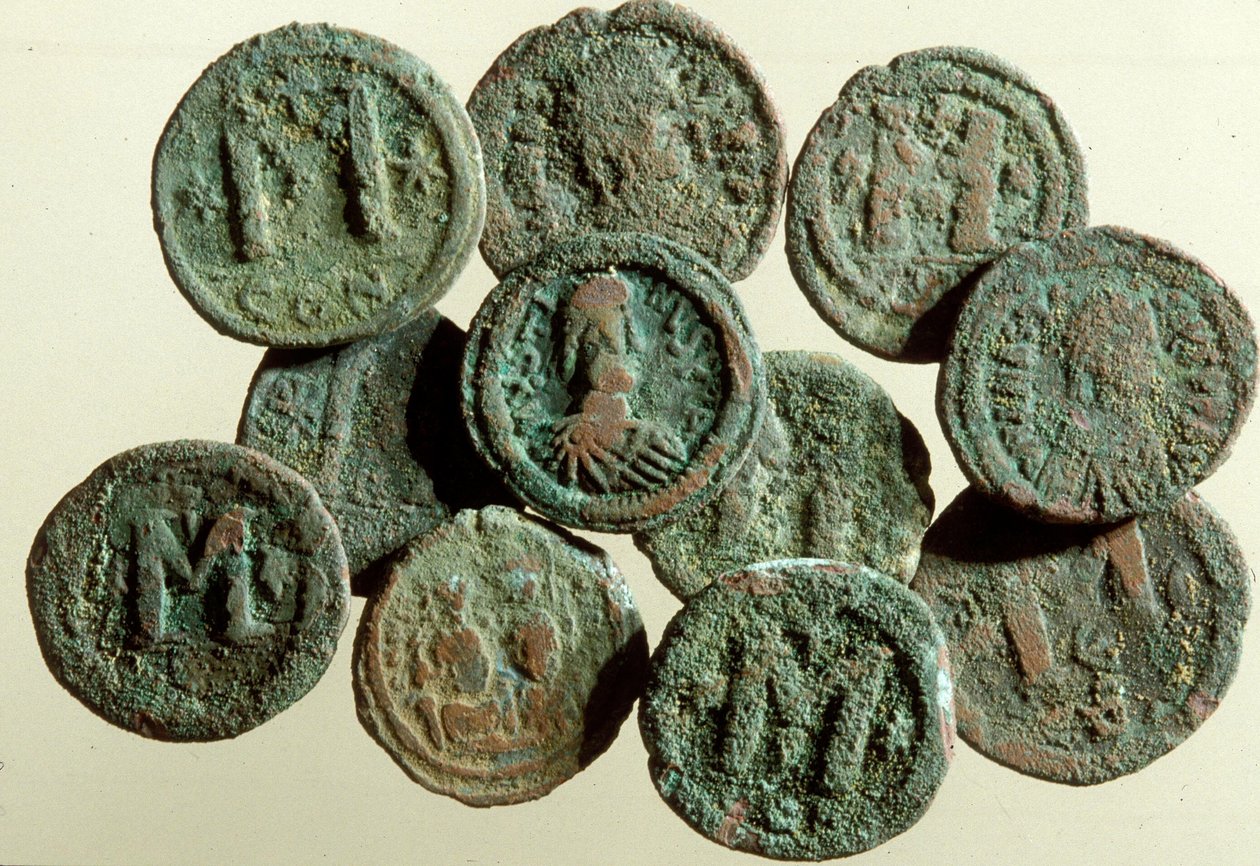 Moedas, encontradas nas escavações de Tiberíades (metal) de Byzantine