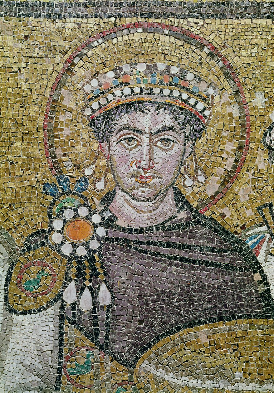 Imperador Justiniano I (483-565) c.547 AD (mosaico) (detalhe de 83451) de Byzantine School