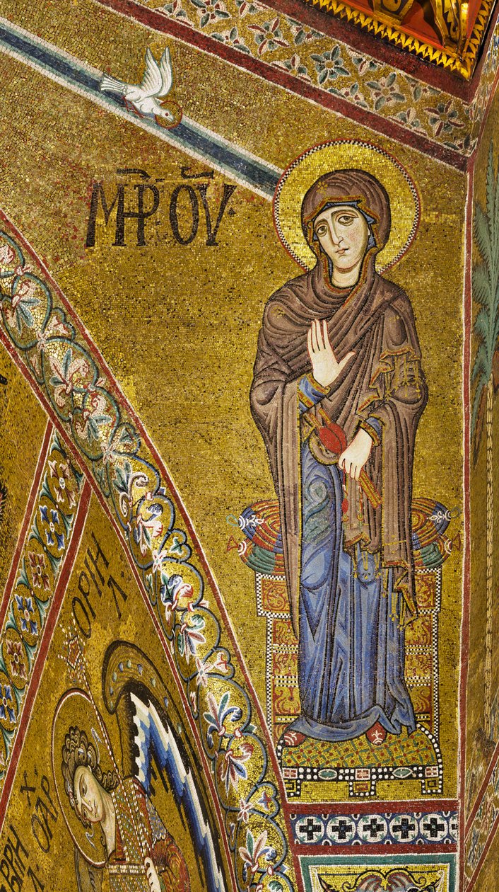 Abside: Virgem Anunciada, mosaico bizantino com fundo dourado no tímpano da abside (mosaico) de Byzantine