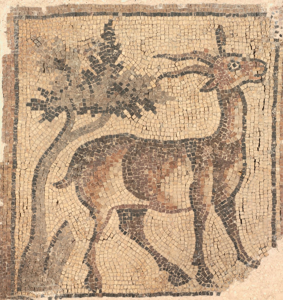 Ram perto de uma árvore, 400s de Byzantine
