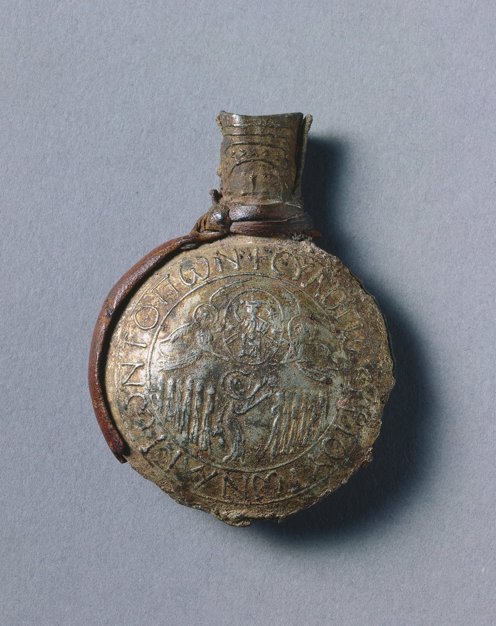 Ampola do peregrino com cenas da crucificação de Byzantine School