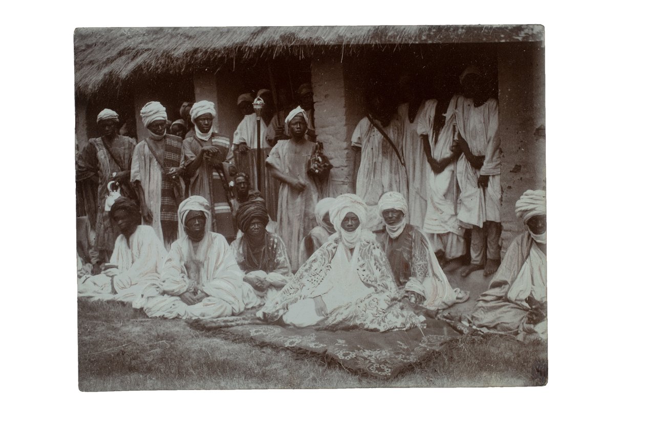 Emir de Ilorin, Nigéria, 1925 (impressão em prata de gelatina) de C. Pilkington