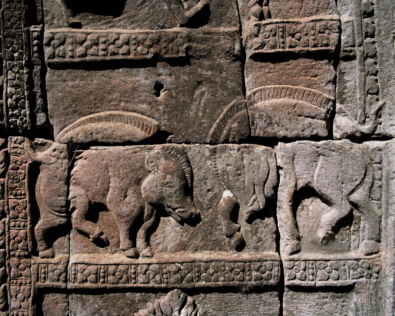 Escultura em pedra de Cambodian School