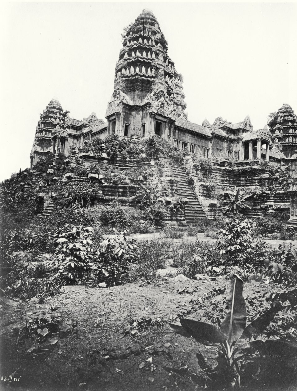 O Templo de Angkor Wat, concluído c.1150 de Cambodian School