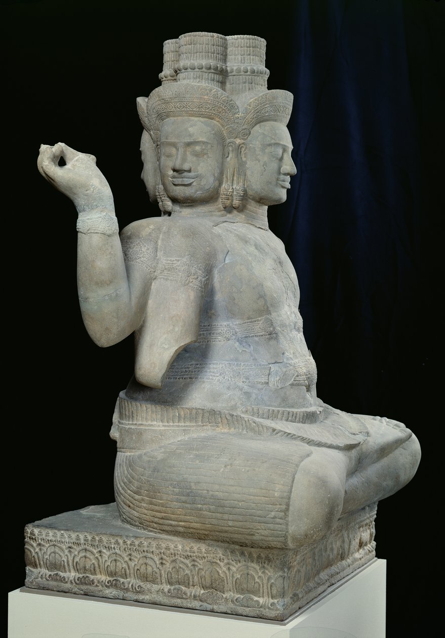 Escultura de Brahma com quatro faces, de Batambang, Camboja, estilo Koh Ker, meados do século X (arenito) de Cambodian School