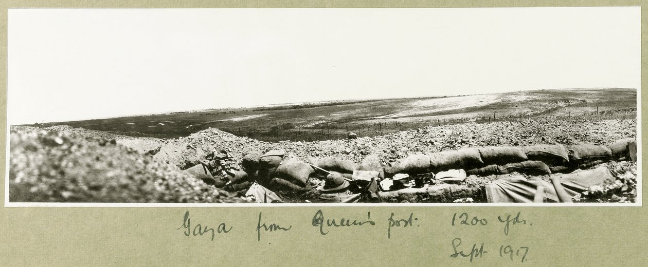 Gaza do posto da rainha, setembro de 1917 de Capt. Arthur Rhodes